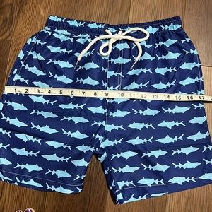 NWOT Shark Print Swim Trunks Quick Dry Bathing suit Elastic Waist 24 inches